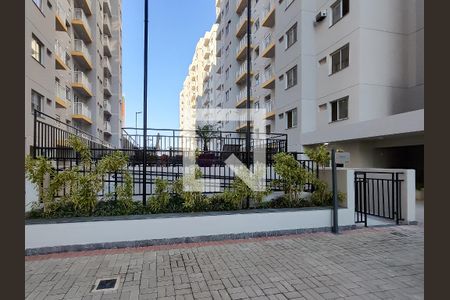 Apartamento para alugar com 56m², 2 quartos e sem vaga Apartamento para alugar com 56m², 2 quartos e sem vagaÁrea comum - Piscina