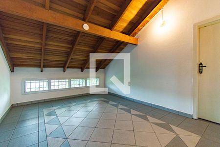 Casa à venda com 180m², 3 quartos e 2 vagas Casa à venda com 180m², 3 quartos e 2 vagasQuarto