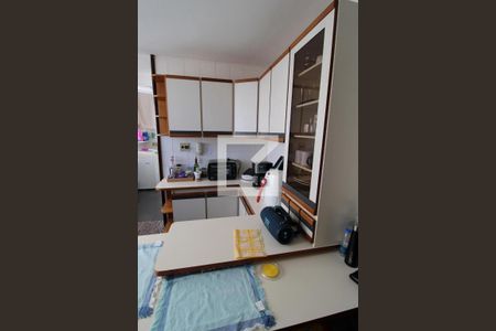 Apartamento à venda com 115m², 3 quartos e 2 vagasCozinha