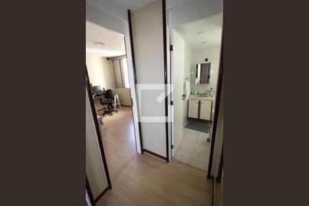 Apartamento à venda com 115m², 3 quartos e 2 vagasHall