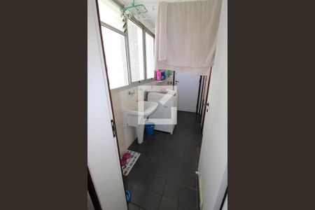 Apartamento à venda com 115m², 3 quartos e 2 vagasÁrea de Serviço