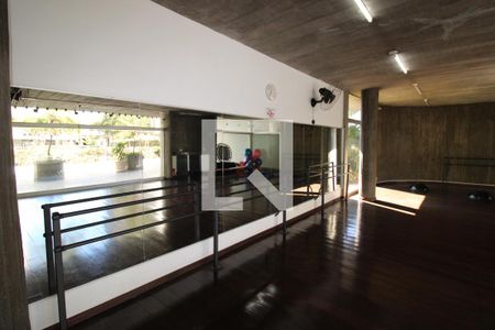 Apartamento à venda com 115m², 3 quartos e 2 vagasStudio