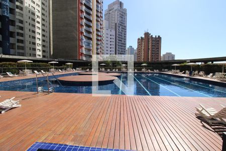 Apartamento à venda com 115m², 3 quartos e 2 vagasÁrea comum - Piscina
