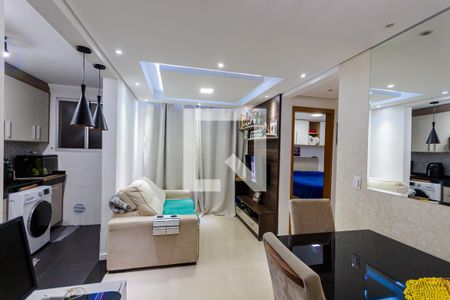 Sala de apartamento para alugar com 2 quartos, 48m² em Utinga, Santo André