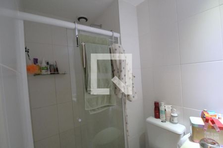 Apartamento para alugar com 57m², 2 quartos e 2 vagasBanheiro social