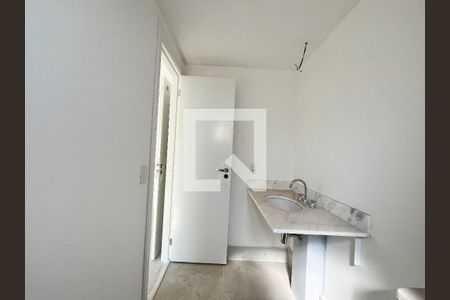 Apartamento à venda com 96m², 2 quartos e 2 vagas Apartamento à venda com 96m², 2 quartos e 2 vagasBanheiro da Suíte 2