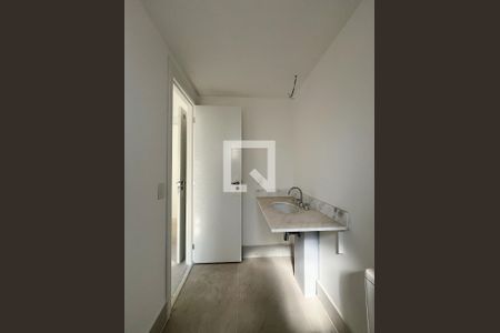 Apartamento à venda com 96m², 2 quartos e 2 vagas Apartamento à venda com 96m², 2 quartos e 2 vagasBanheiro da Suíte 2