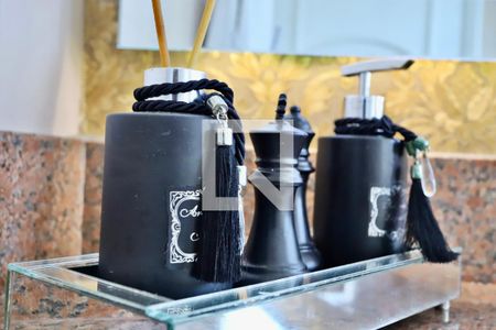 Casa à venda com 320m², 3 quartos e 3 vagasBanheiro do Quarto 1