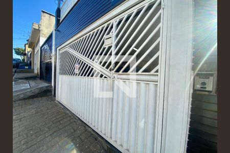 Casa à venda com 320m², 3 quartos e 3 vagasFachada