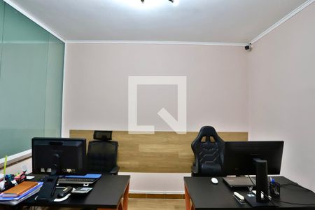 Casa à venda com 320m², 3 quartos e 3 vagasEscritório