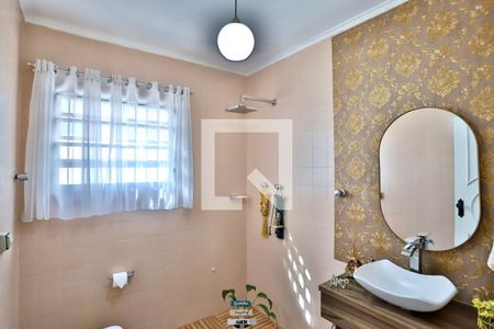 Casa à venda com 320m², 3 quartos e 3 vagasLavabo