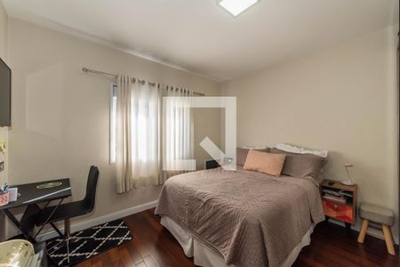 Casa à venda com 100m², 3 quartos e 2 vagasSuíte