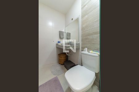 Casa à venda com 100m², 3 quartos e 2 vagasBanheiro Social