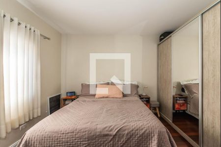 Casa à venda com 100m², 3 quartos e 2 vagasSuíte