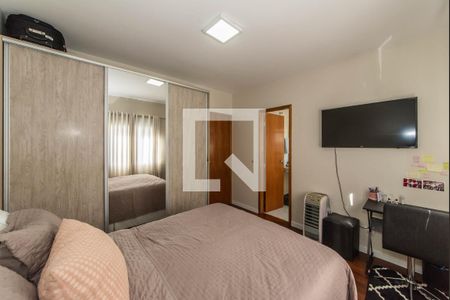 Casa à venda com 100m², 3 quartos e 2 vagasSuíte