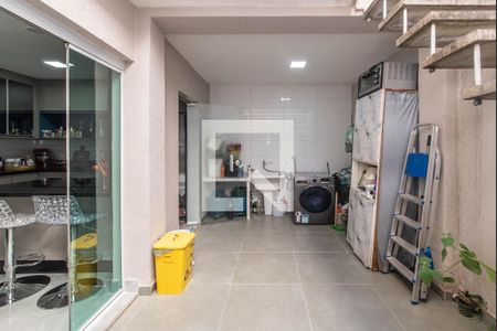 Casa à venda com 100m², 3 quartos e 2 vagasLavanderia - Quintal