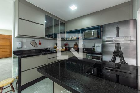 Casa à venda com 100m², 3 quartos e 2 vagasCozinha