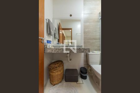 Casa à venda com 100m², 3 quartos e 2 vagasBanheiro Social