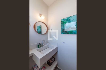 Casa à venda com 100m², 3 quartos e 2 vagasLavabo