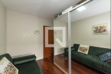 Casa à venda com 100m², 3 quartos e 2 vagasQuarto 2