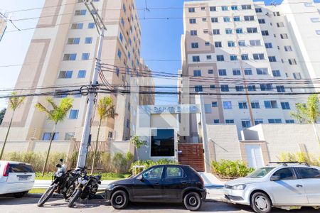 Apartamento para alugar com 42m², 2 quartos e sem vaga Apartamento para alugar com 42m², 2 quartos e sem vagaFachada