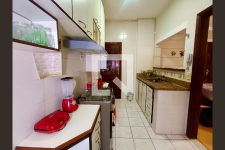 Apartamento para alugar com 70m², 2 quartos e 1 vagaCopa / Cozinha americana