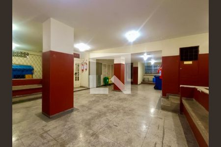 Apartamento para alugar com 70m², 2 quartos e 1 vagaÁrea Comum - Playground