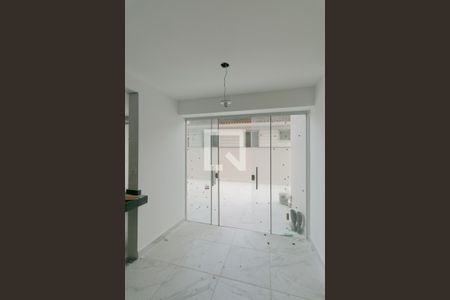 Sala de apartamento à venda com 2 quartos, 60m² em Santa Branca, Belo Horizonte