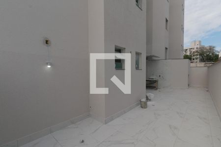 Apartamento à venda com 60m², 2 quartos e 2 vagas Apartamento à venda com 60m², 2 quartos e 2 vagasÁrea comum