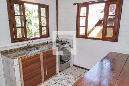 Casa de condomínio para alugar com 200m², 2 quartos e 2 vagas Casa de condomínio para alugar com 200m², 2 quartos e 2 vagasCozinha