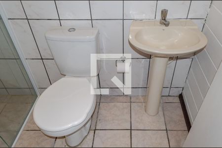 Casa de condomínio para alugar com 200m², 2 quartos e 2 vagas Casa de condomínio para alugar com 200m², 2 quartos e 2 vagasBanheiro - Piso Quartos