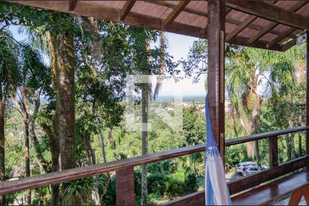 Casa de condomínio para alugar com 200m², 2 quartos e 2 vagas Casa de condomínio para alugar com 200m², 2 quartos e 2 vagasSala - Varanda
