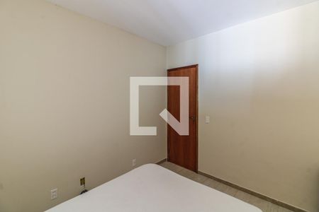 Casa de condomínio à venda com 250m², 3 quartos e 4 vagasEdícula - Quarto