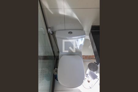 Casa de condomínio à venda com 250m², 3 quartos e 4 vagasBanheiro Social