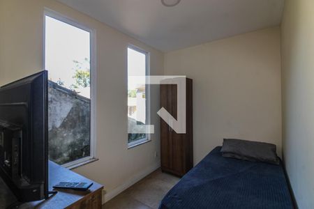 Casa de condomínio à venda com 250m², 3 quartos e 4 vagasQuarto