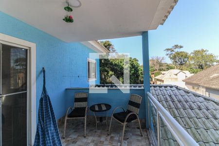 Casa de condomínio à venda com 250m², 3 quartos e 4 vagasSuíte - Varanda