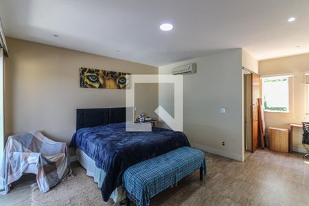 Suíte de casa de condomínio à venda com 3 quartos, 250m² em Vargem Grande, Rio de Janeiro