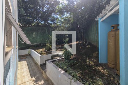 Casa de condomínio à venda com 250m², 3 quartos e 4 vagasÁrea externa