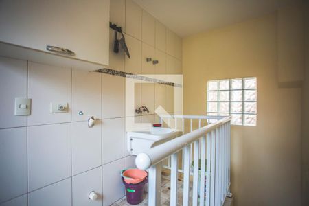 Casa à venda com 250m², 3 quartos e 7 vagasÁrea de Serviço