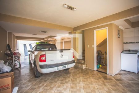 Casa à venda com 250m², 3 quartos e 7 vagasGaragem