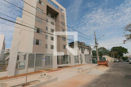 Apartamento à venda com 108m², 2 quartos e 2 vagasFachada