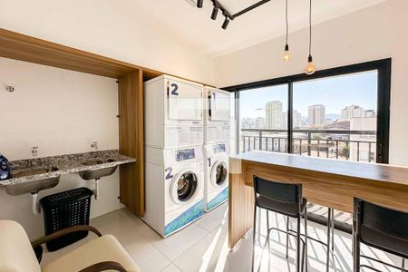 Apartamento para alugar com 45m², 2 quartos e 1 vagaÁrea comum - Lavanderia