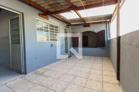 Casa para alugar com 158m², 2 quartos e 1 vaga Casa para alugar com 158m², 2 quartos e 1 vagaQuintal