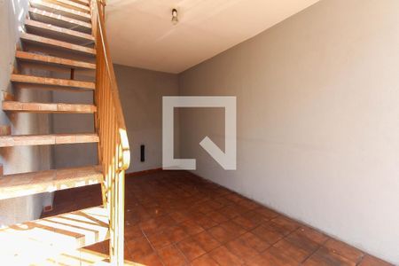 Garagem de casa para alugar com 2 quartos, 158m² em Jardim Ubirajara (zona Leste), São Paulo
