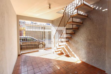 Casa para alugar com 158m², 2 quartos e 1 vaga Casa para alugar com 158m², 2 quartos e 1 vagaGaragem