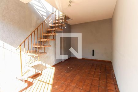 Garagem de casa para alugar com 2 quartos, 158m² em Jardim Ubirajara (zona Leste), São Paulo