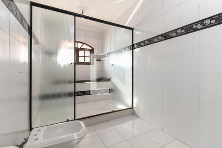Casa para alugar com 158m², 2 quartos e 1 vaga Casa para alugar com 158m², 2 quartos e 1 vagaBanheiro