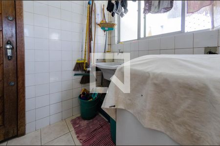 Apartamento para alugar com 130m², 3 quartos e 2 vagas Apartamento para alugar com 130m², 3 quartos e 2 vagasÁrea de serviço