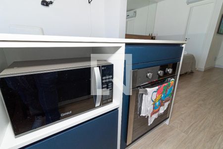 Studio para alugar com 34m², 1 quarto e 1 vaga Studio para alugar com 34m², 1 quarto e 1 vagaCozinha