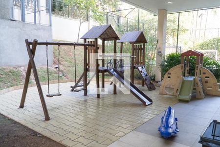 Apartamento para alugar com 68m², 2 quartos e 2 vagasÁrea comum - Playground